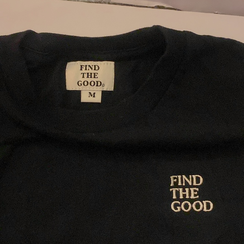 "Find The Good" Black Embroidered T-Shirt.
 Size M